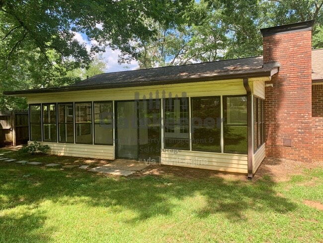 Building Photo - 216 Ginger Cake Rd