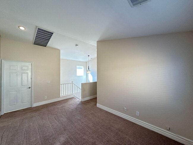 Building Photo - Rhodes Ranch-Parcel 11-Phase 1