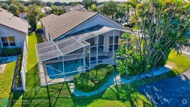 Building Photo - 9145 Long Lake Palm Dr