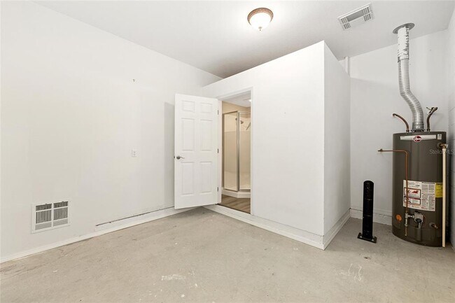 Building Photo - 7635 SW 64th St Rd