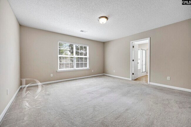 Building Photo - 80 Crossfox Ct
