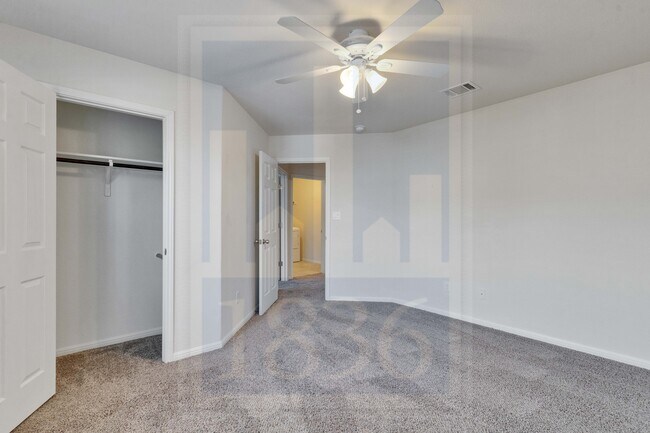 Building Photo - 2214 S Lakeline Blvd