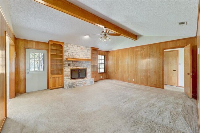 Building Photo - 207 Rancho Bueno Dr