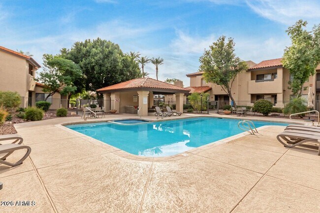 Building Photo - 7008 E Gold Dust Ave