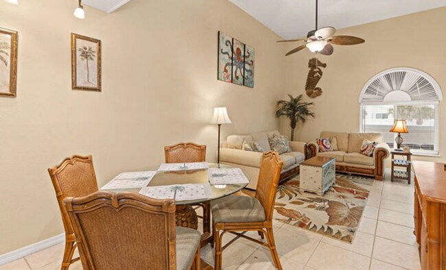 Building Photo - 8600 Ridgewood Ave