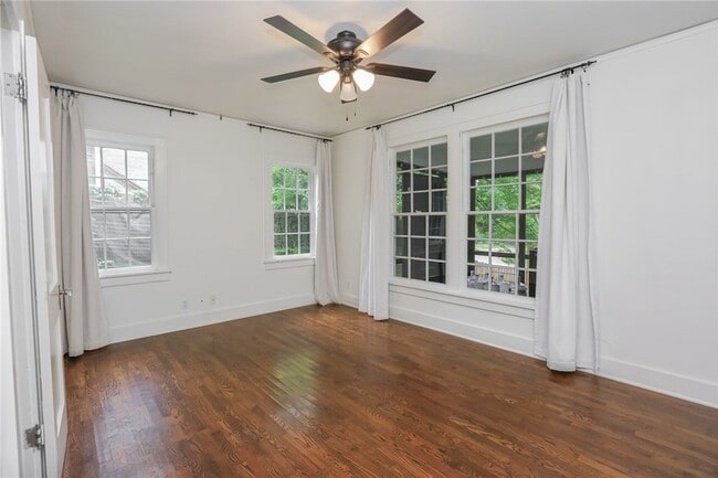 Building Photo - 610 N Olive Ave
