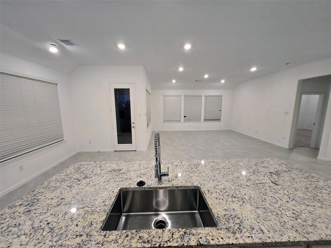 Building Photo - 3632 Richmont Ct