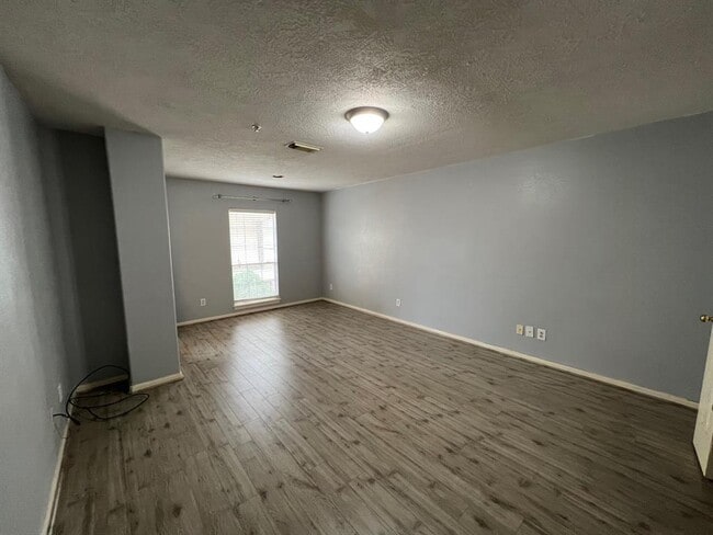 Building Photo - 2710 Grants Lake Blvd