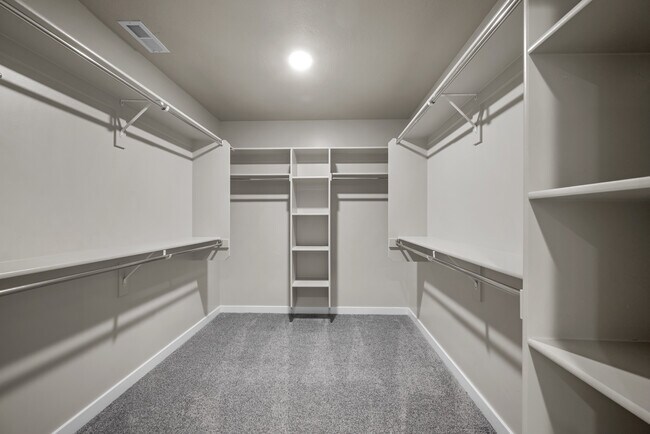 Building Photo - 554 S Church Dr