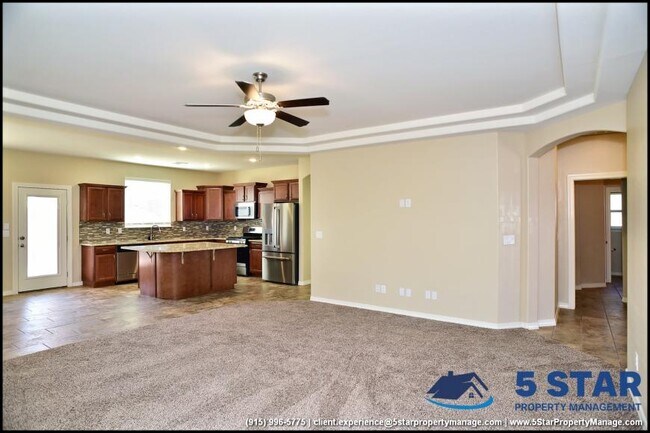 Building Photo - 3 bedroom in El Paso TX 79934