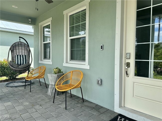 Building Photo - 42203 Hammock Ln