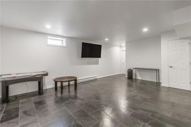 Building Photo - 1200 Half Moon Bay Dr