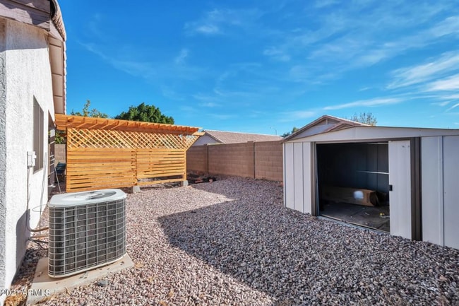 Building Photo - 9923 E Dragoon Cir