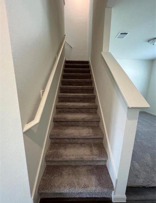 Building Photo - 1064 Water Oak Ln