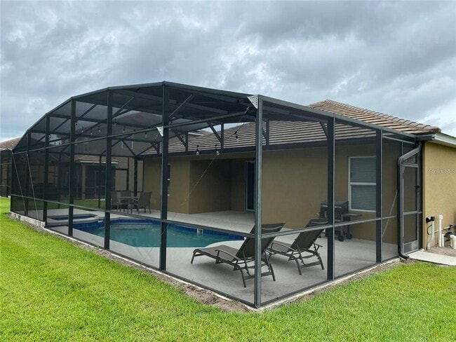 Building Photo - 9027 Paolos Pl