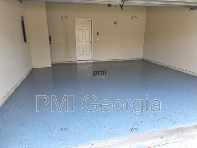Building Photo - 709 Plow Pt