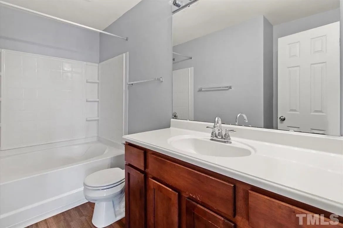 Building Photo - Room in Townhome on Casona Way