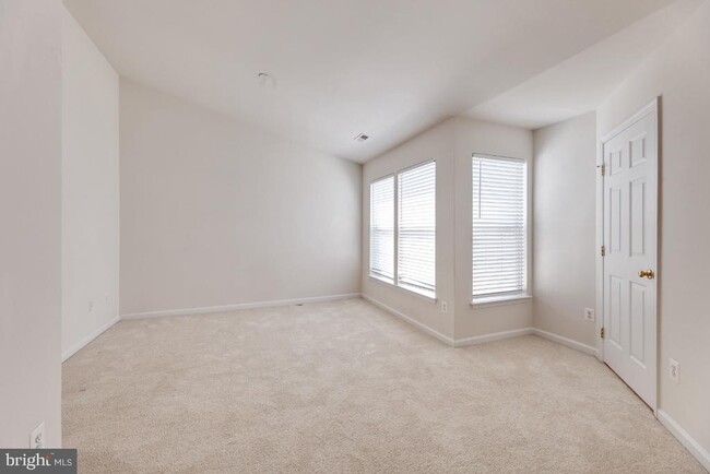 Building Photo - 1479 Fawn Hollow Ln