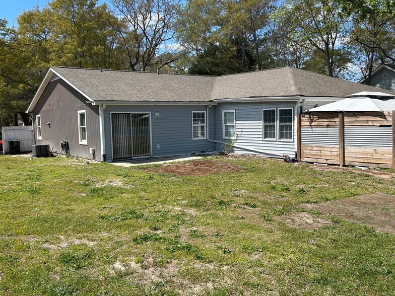 Building Photo - 4205 Mica Ave