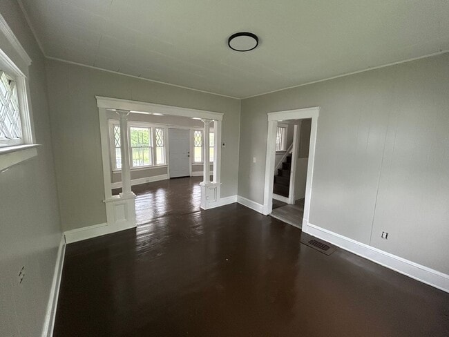 Building Photo - Section 8 Accepted!