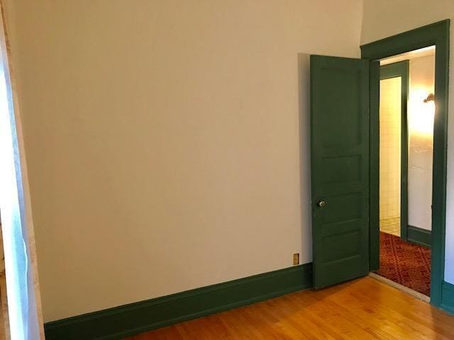 Building Photo - 815 E Knapp St