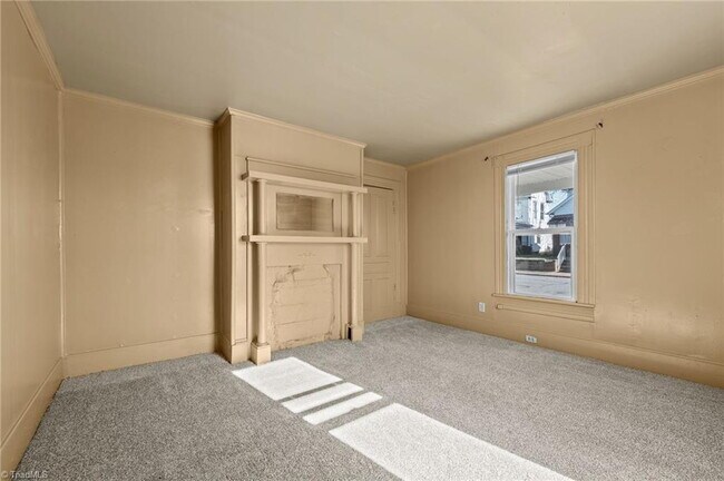 Building Photo - "Charming 3-Bedroom Home in the Heart of Winston-Salem-Pets Welcome Housing Vouchers Accepted!