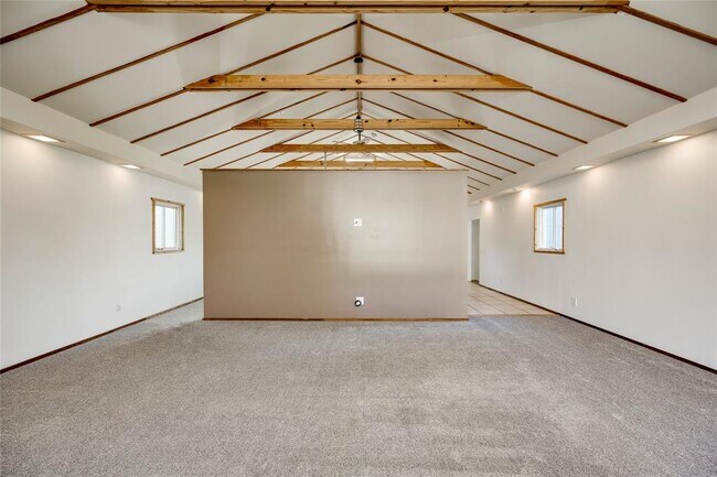 Building Photo - 2713 Sweeney Ln