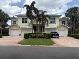 Building Photo - 3570 SW Sawgrass Villas Dr