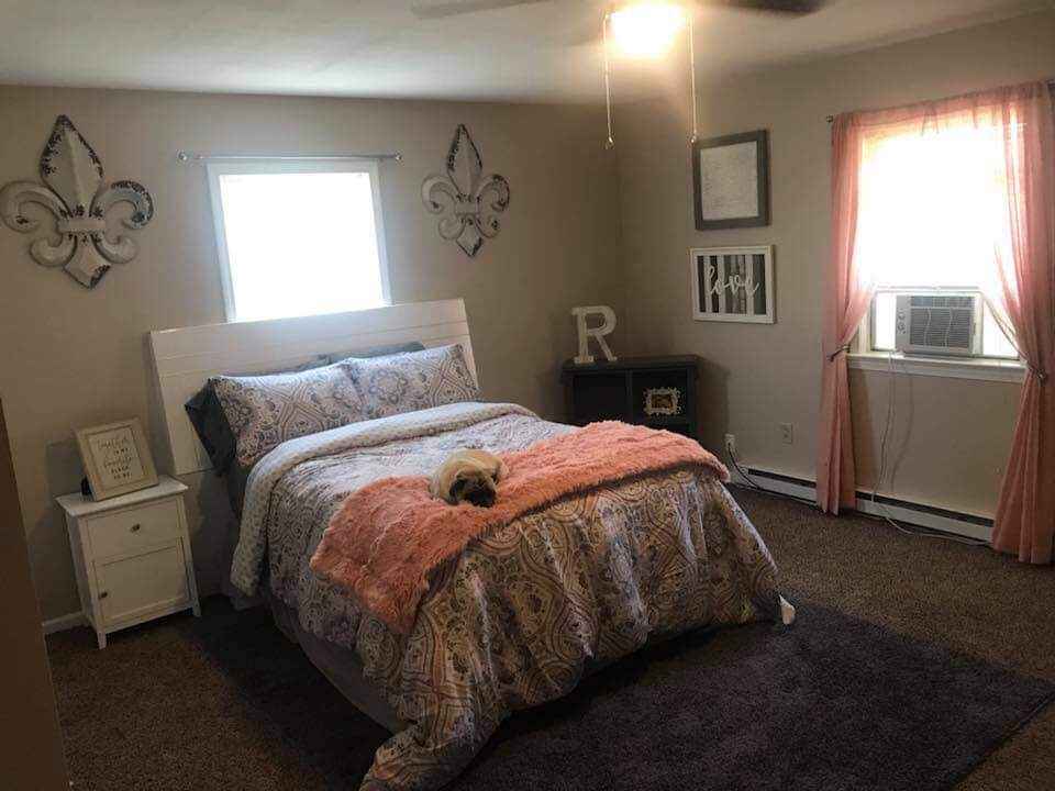 Building Photo - 2 Broadway