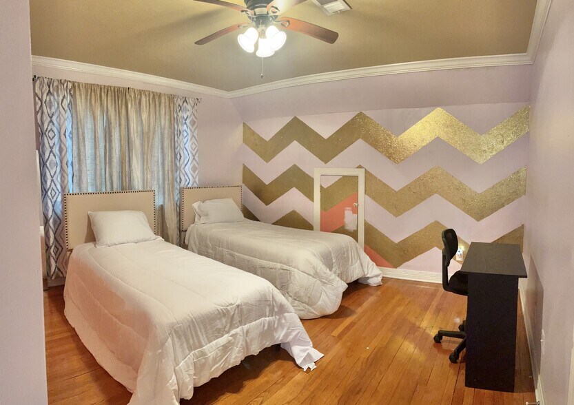 Upstairs Twin Bed - 2512 Parham Dr