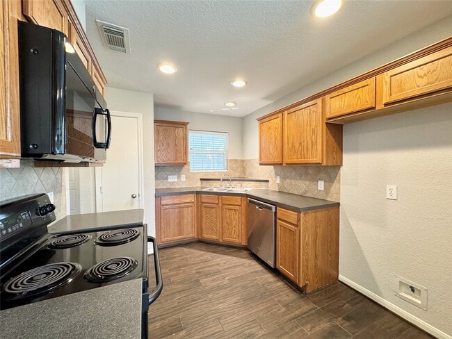 Building Photo - 13327 Belvedere Park Ct