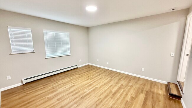 FullSizeRender (6) 4 - Table Mountain Townhomes