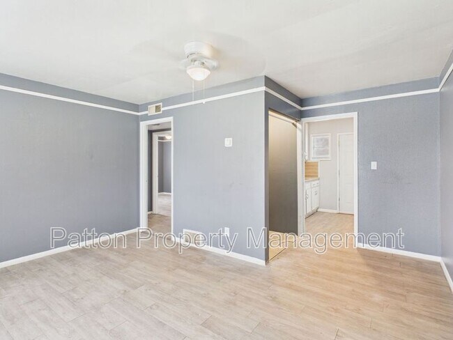 Building Photo - 2711 Duncan Dr