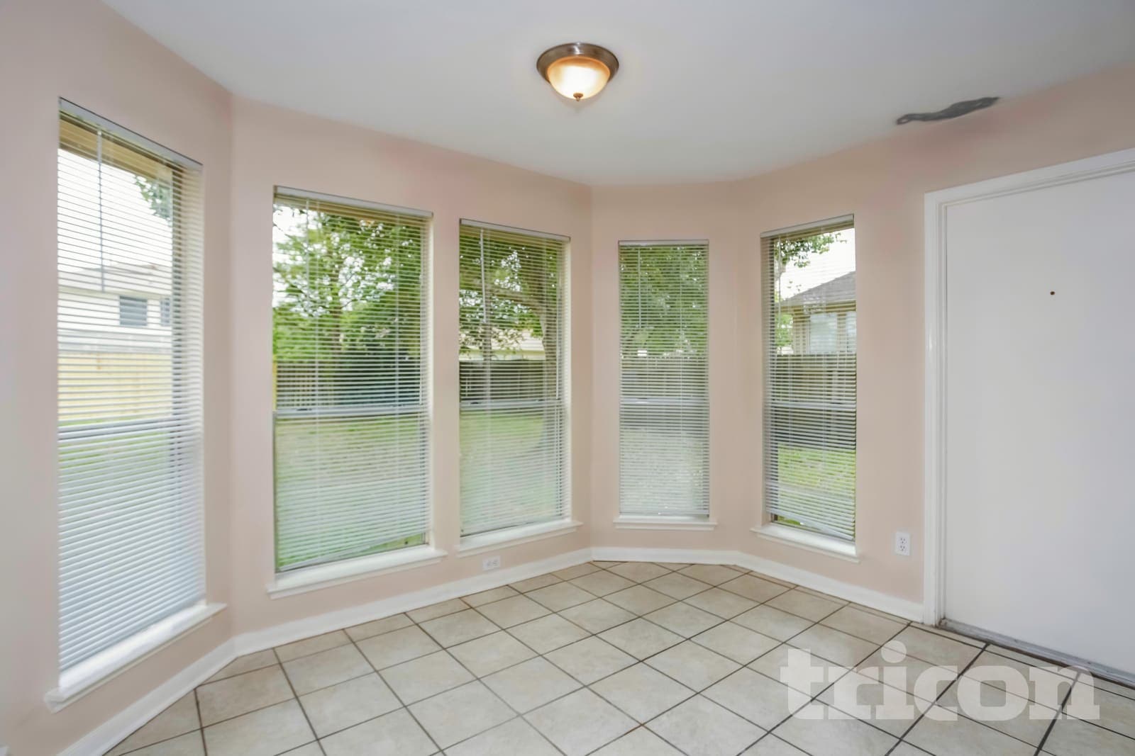 Building Photo - 1702 Glacier Blue Dr