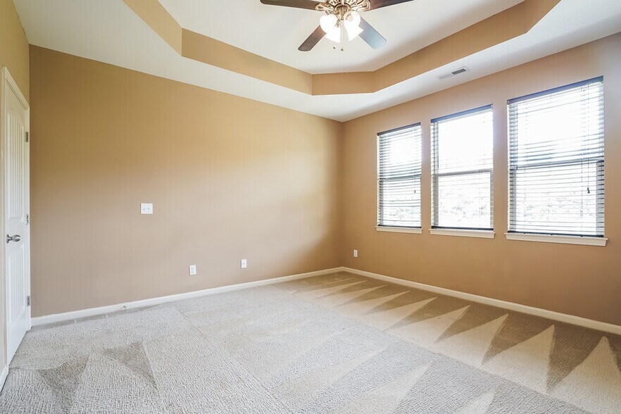 Building Photo - 34 Wensley Ct