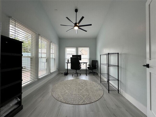 Building Photo - 7705 Apple Tree Cir