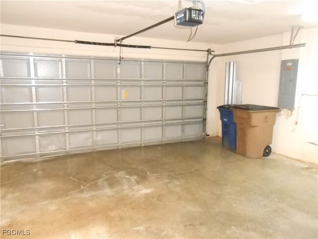 Building Photo - 501 East 10th Street