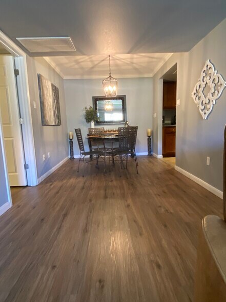 Building Photo - 8256 E Arabian Trl