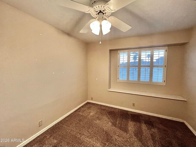 Building Photo - 18223 N 16th Pl