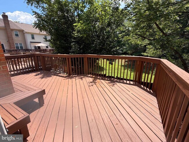 Building Photo - 10113 Galsworthy Pl