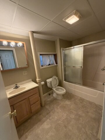 Building Photo - Available Now!! 1 Bedroom, 1 Bathroom Apartment For Rent Downtown Osseo with A View!