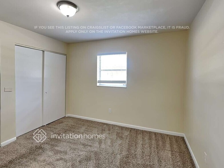 Building Photo - 364 Henthorne Dr