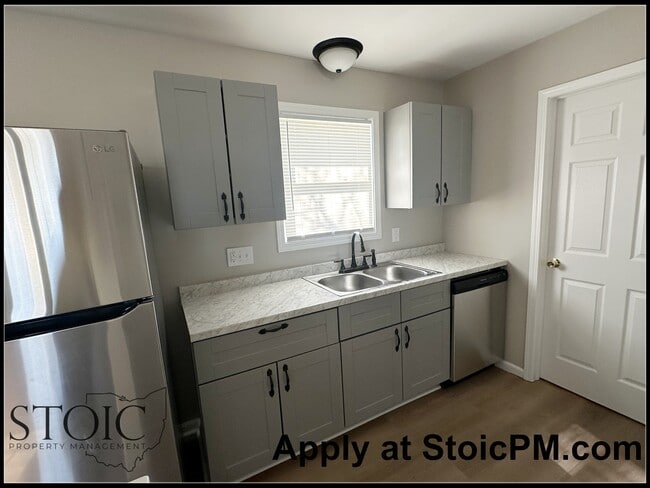 Building Photo - 3303 Chief Tarkee Ct