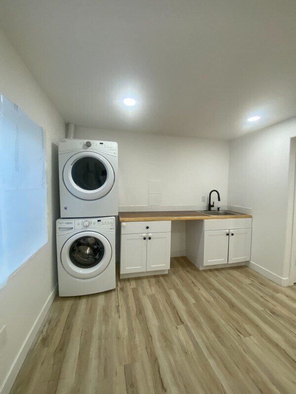 Building Photo - 3736 W Canyon Falls Dr