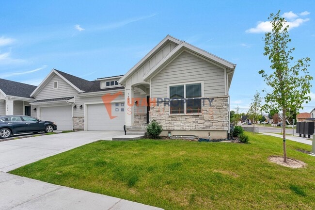Building Photo - 7632 S Waverly Hls Ln