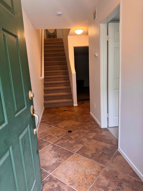 Building Photo - 16916 Hutchins Landing