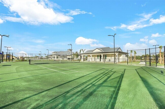 Building Photo - 25246 Keygrass Ct