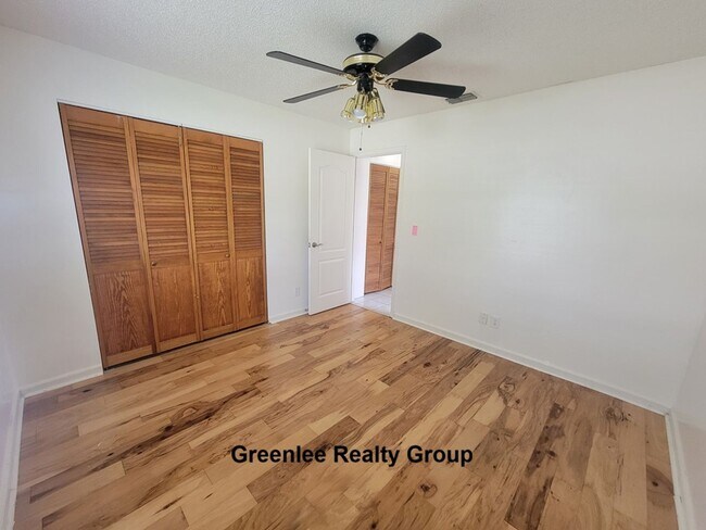 Building Photo - 8224 Autumn Oak Ave