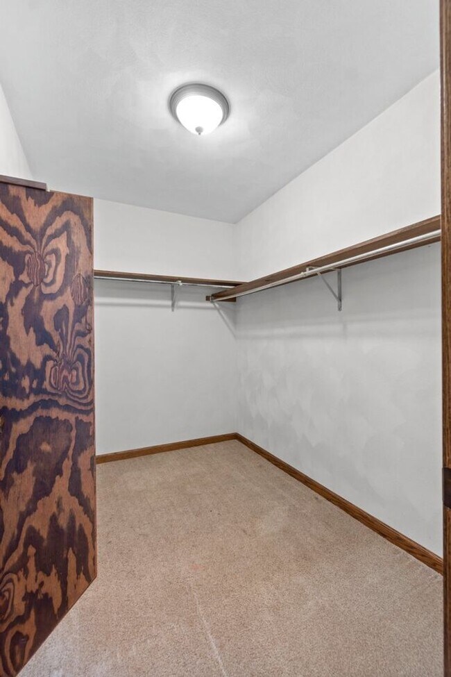 Building Photo - 1506/1508 Jessica St