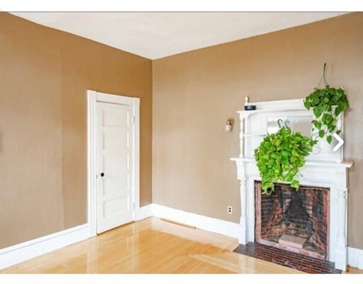 Building Photo - 14 Westland Terrace